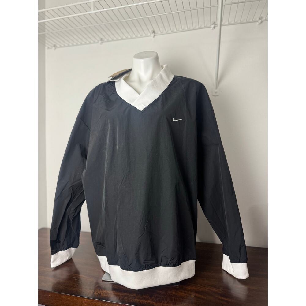 Nike Essentials XXL Loose Fit, UV Protection, Black and White NWT